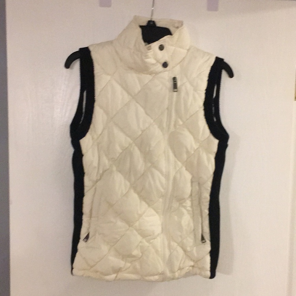 Off white asymmetrical puffer vest